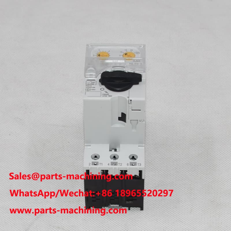 Breaker PKE12-XTU-12