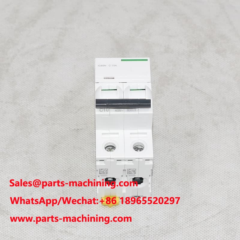 Disjoncteur à vide IC65N 2P C10A A9F18210